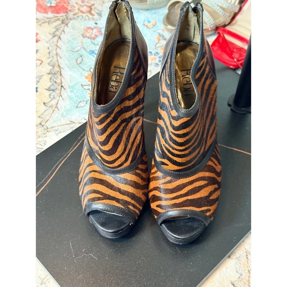 Reba Zebra Print Cow Hair Peep Toe Ankle Booties Heels Women's Size 7.5M